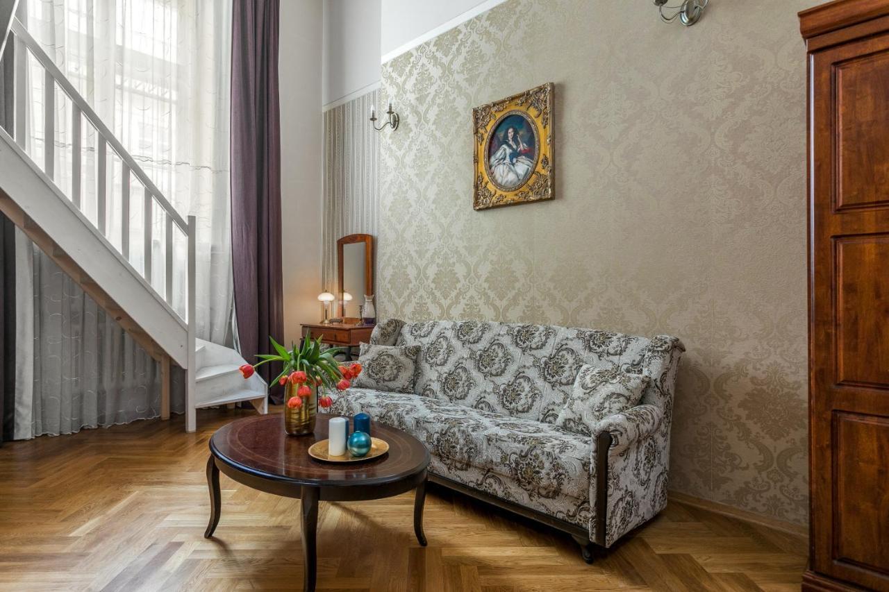 The Spiski Palace Apartments Krakow Exterior photo